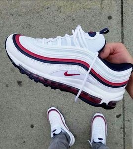 Meet your Posher, Douglas